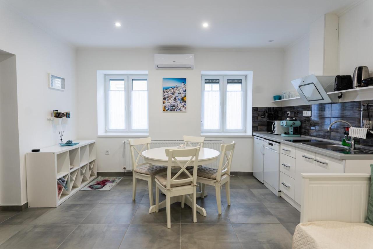 Mykonos Apartman Makó Exterior foto